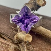 amethyst-ring-square-silver-closeup-sandrakernsjewellery