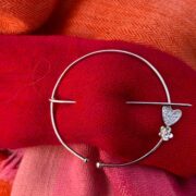 penanular-brooch-hearts-forgetmenot-silver-front-sandrakernsjewellery